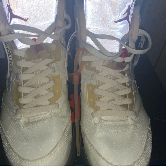 off white fives